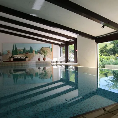 Glockenstueble Mit Schwimmbad Und Sauna *